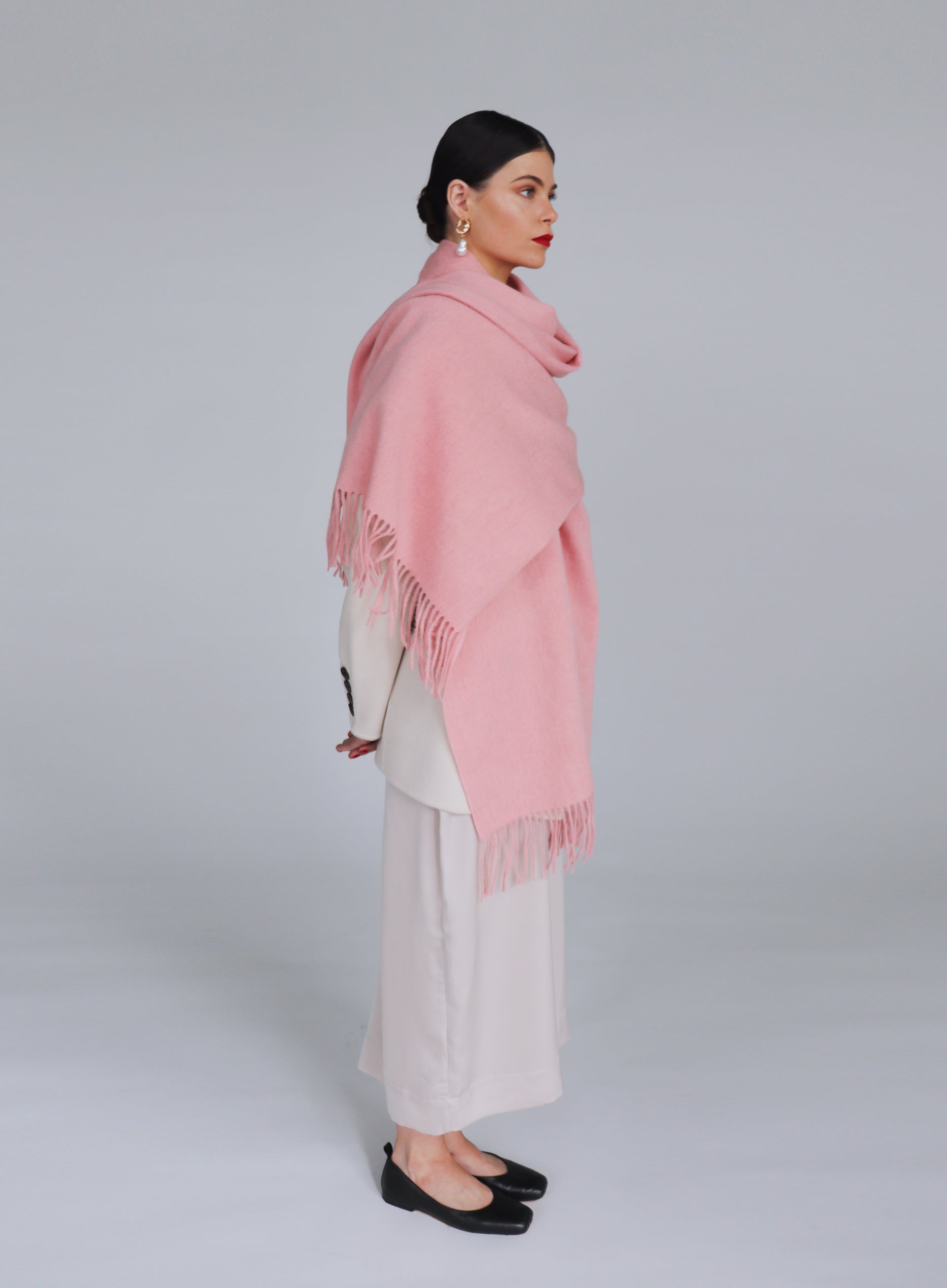 Pink Fringed Wool Lambswool Scarf