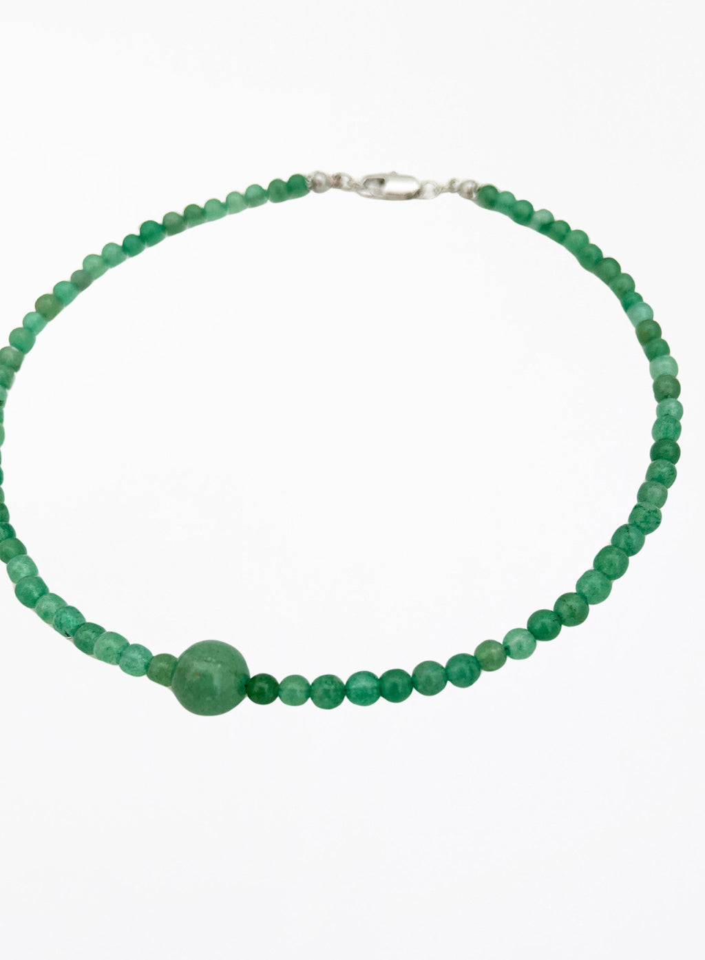 green stones beaded collar necklace