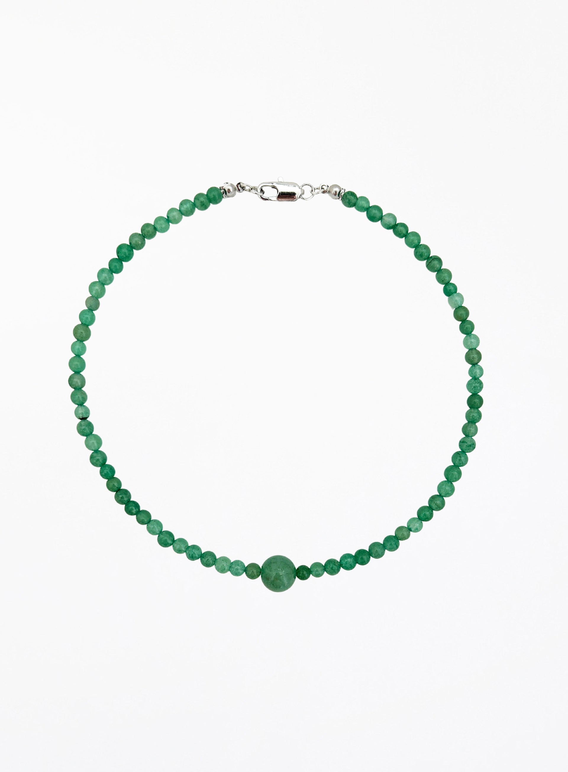 green stones beaded collar necklace