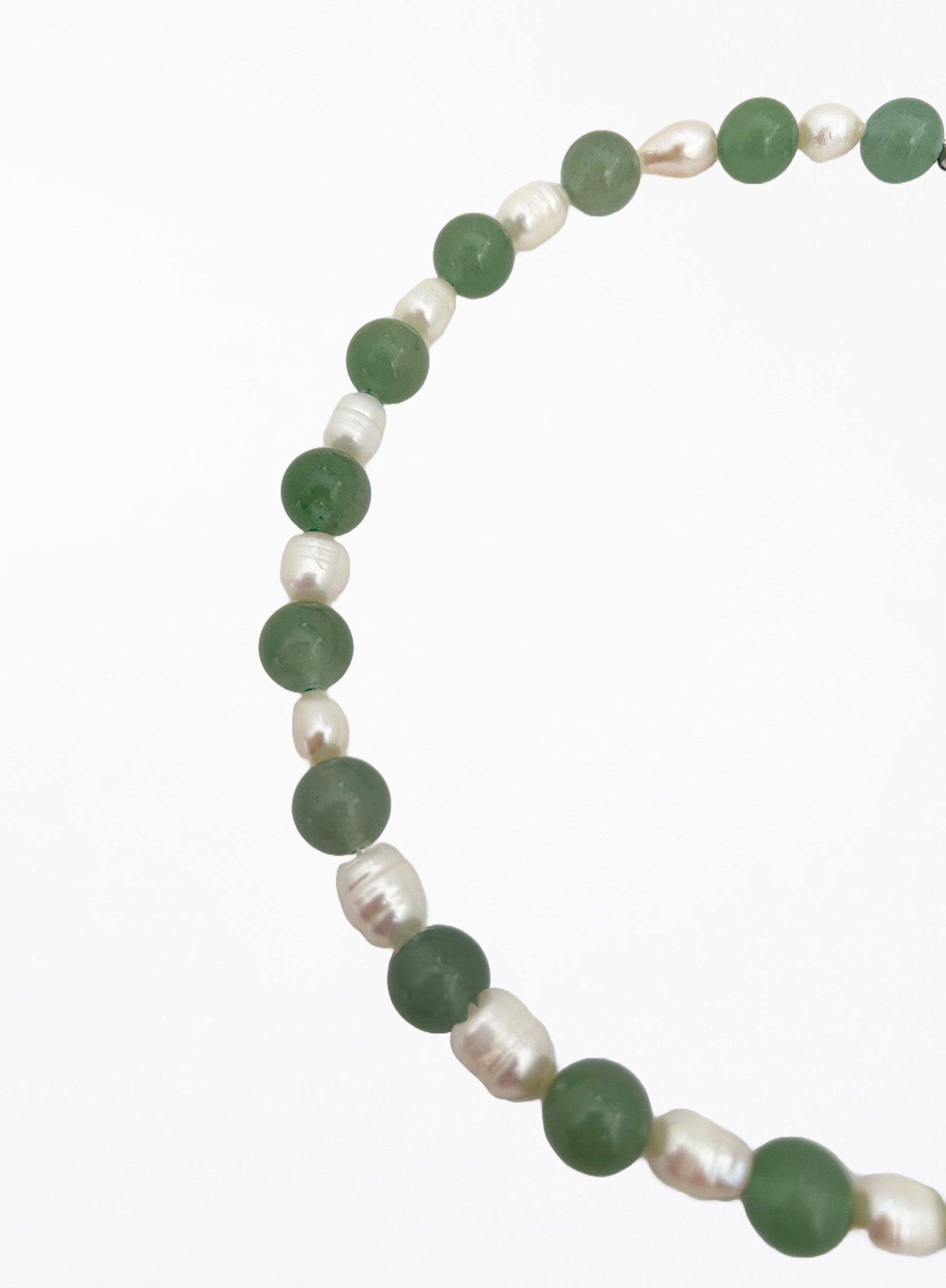 green stone pearl beaded collar necklace