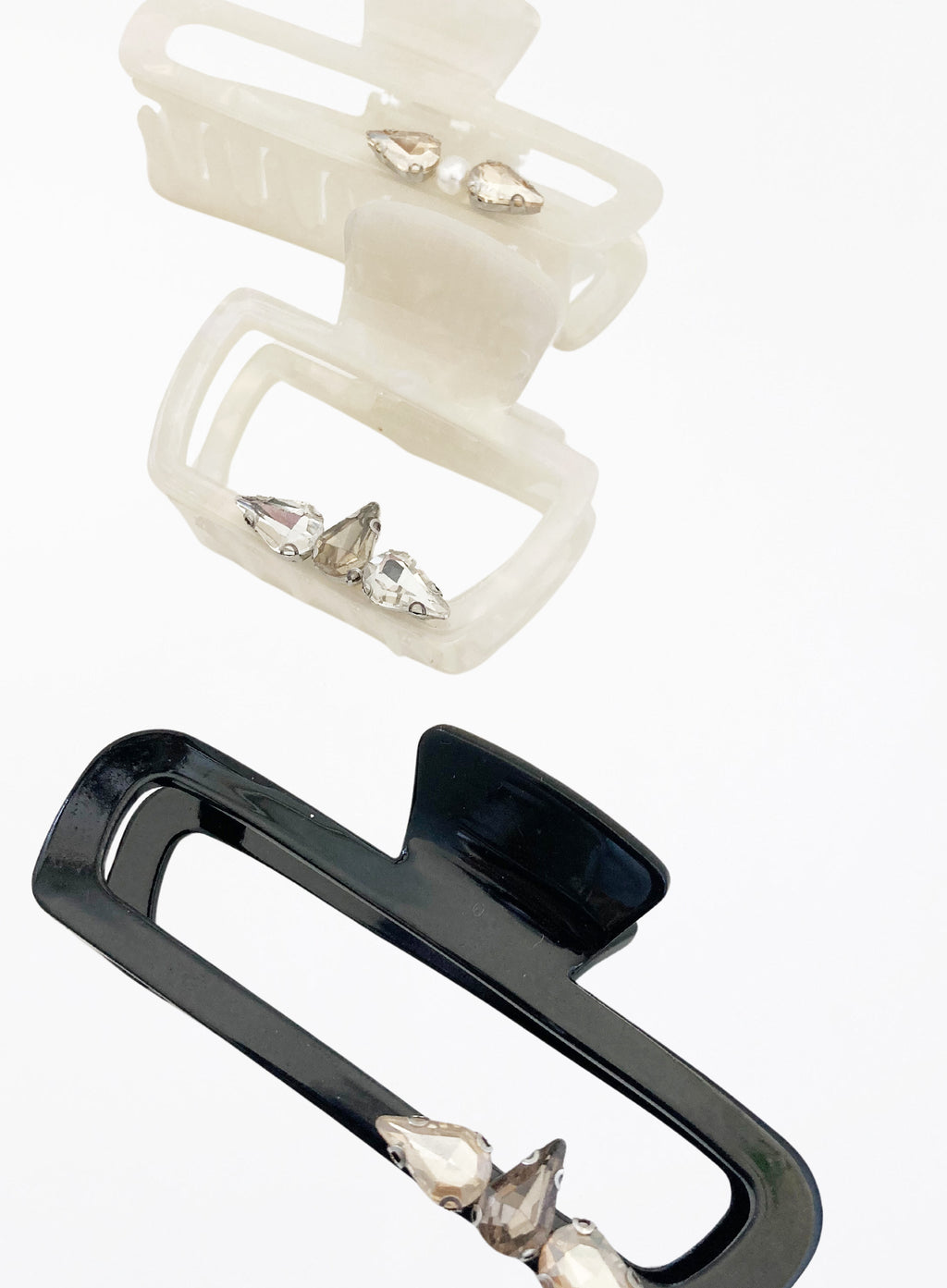 Jill Embellished Acetate Hair Claw - Pearl