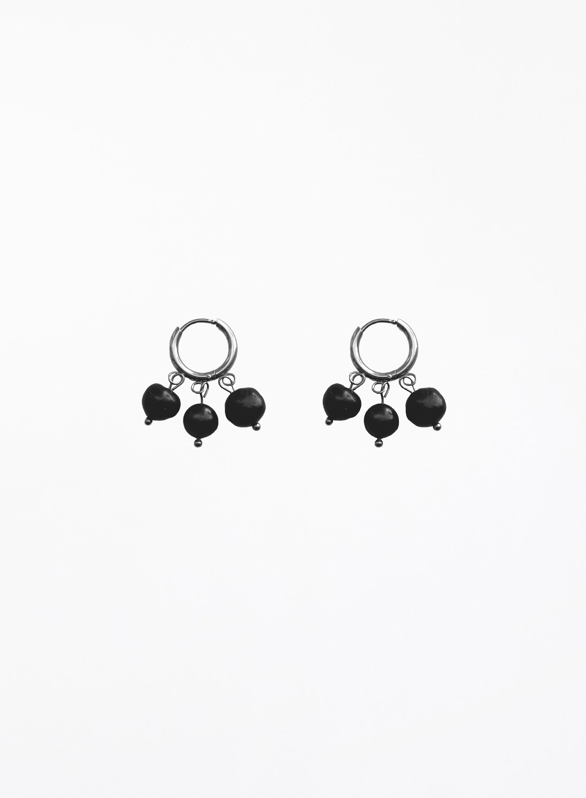 Trinity Black Pearl Earrings