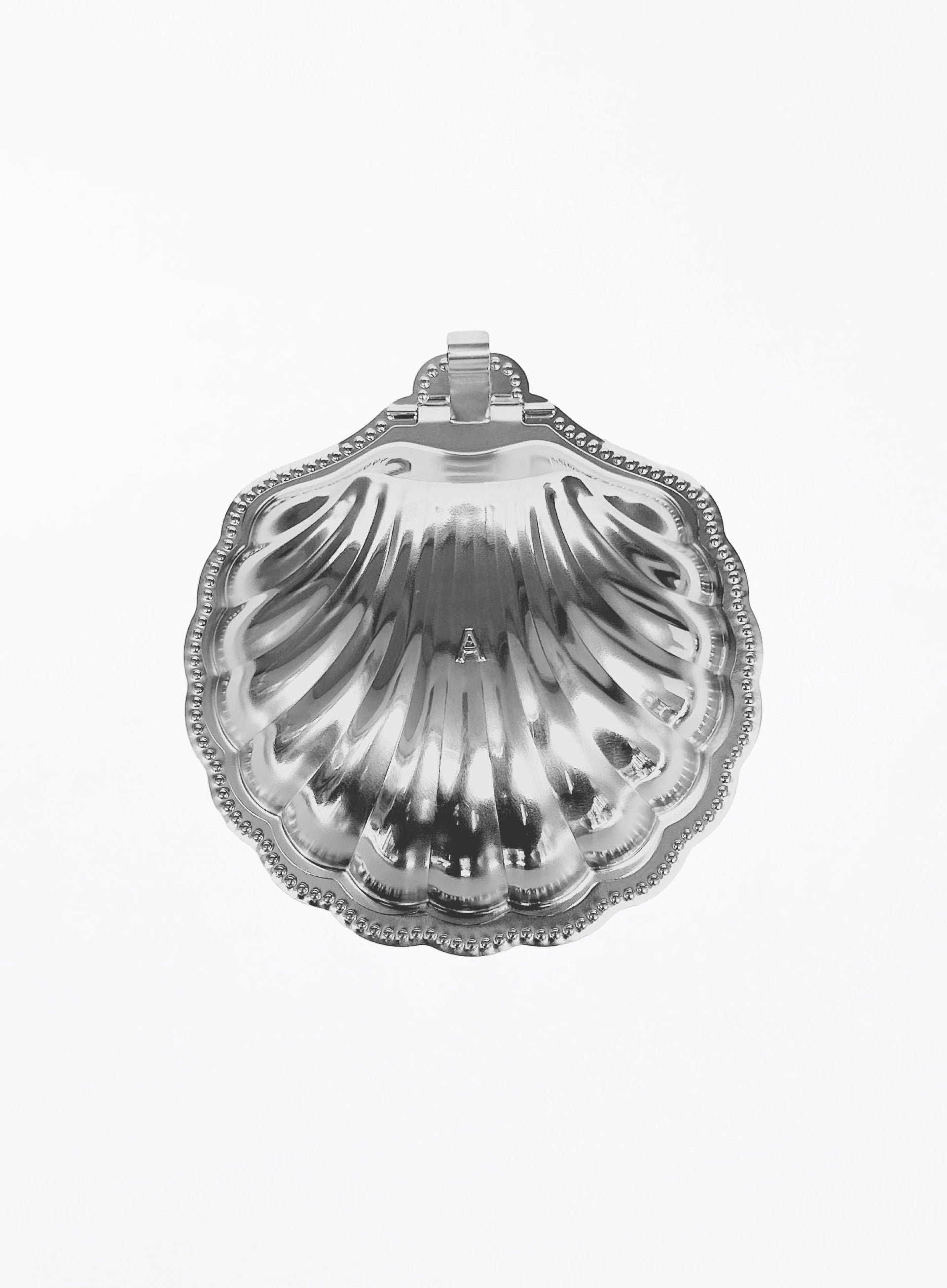 Peiner stainless steel shell trinket box