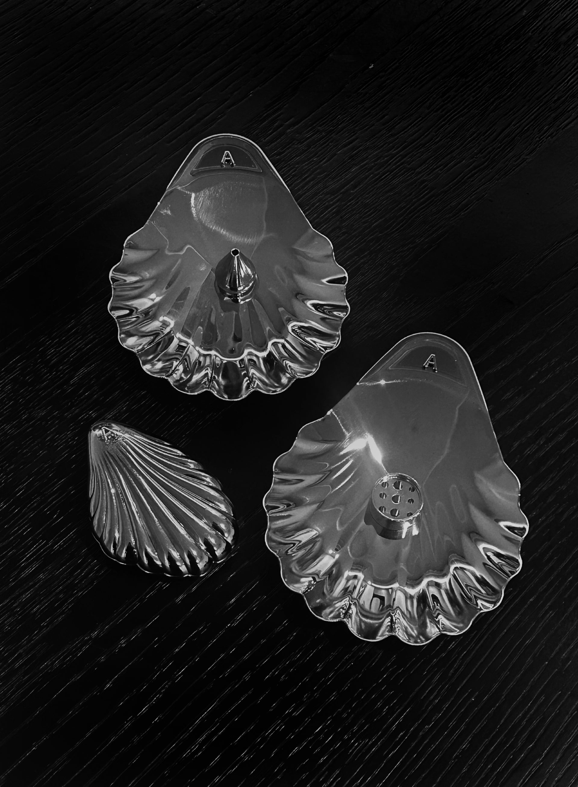 Brador Stainless Steel Shell Incense Holder