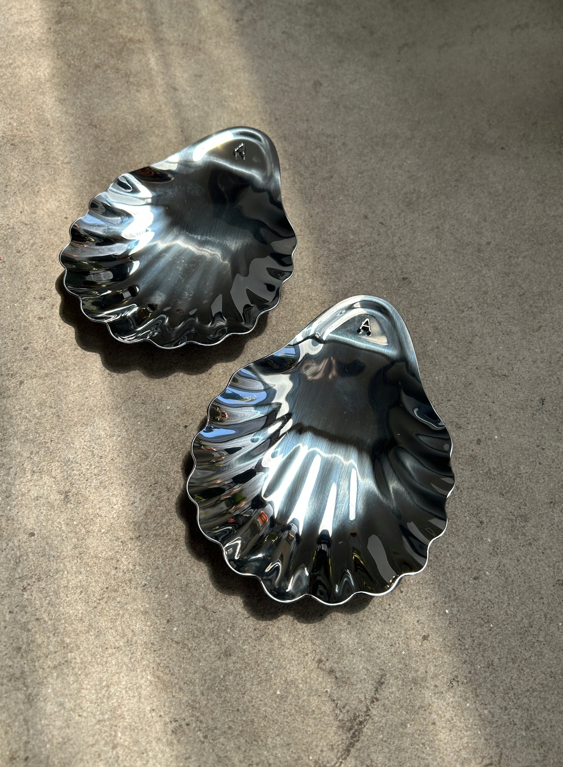 Verda Stainless Steel Shell Tray