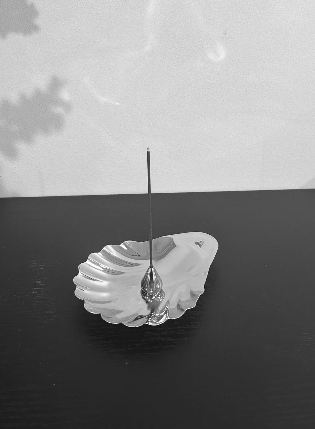 Ruffo Stainless Steel Shell Incense Holder