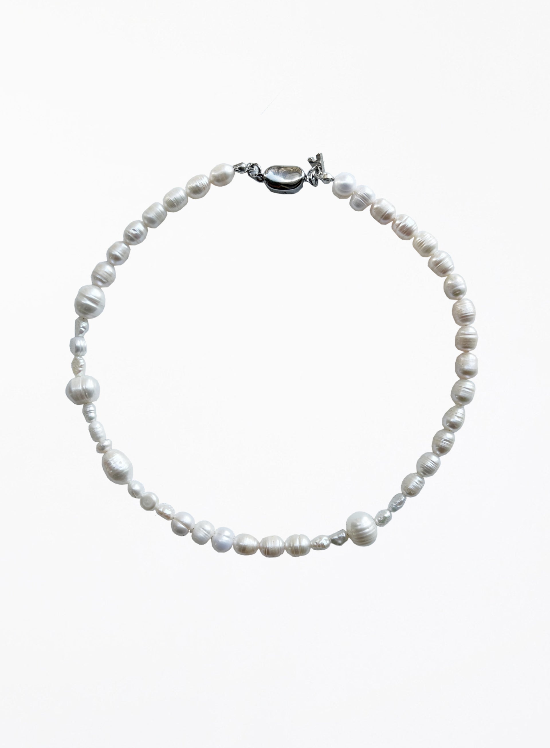 Crusie Cultured Pearl Necklace