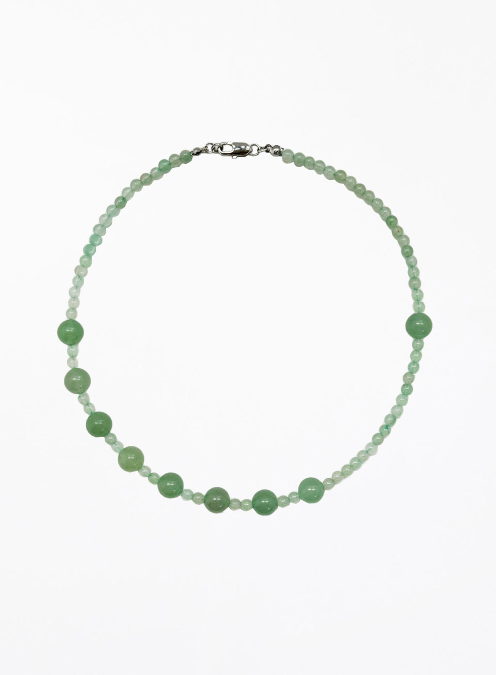 green natural stones beaded necklace