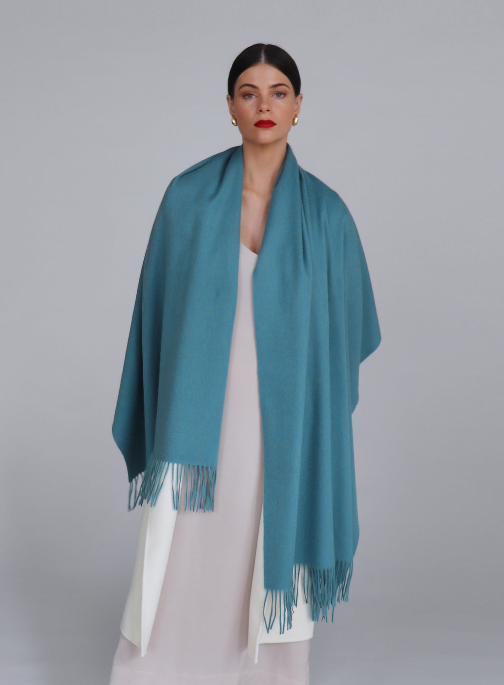 Sharn Wool Serene Lambswool Shawl - Aqua – AETHERA
