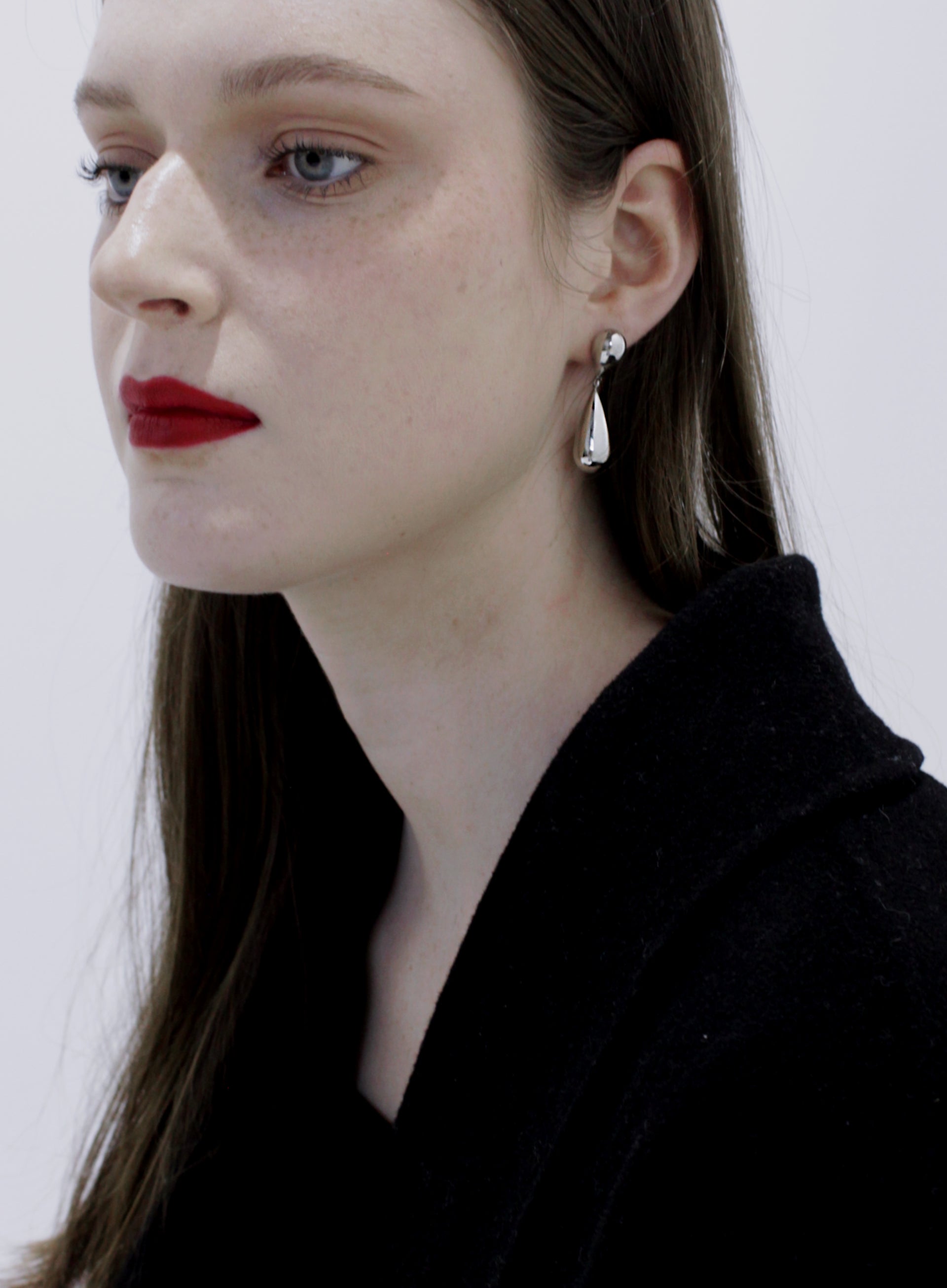 silver tear drop earrings