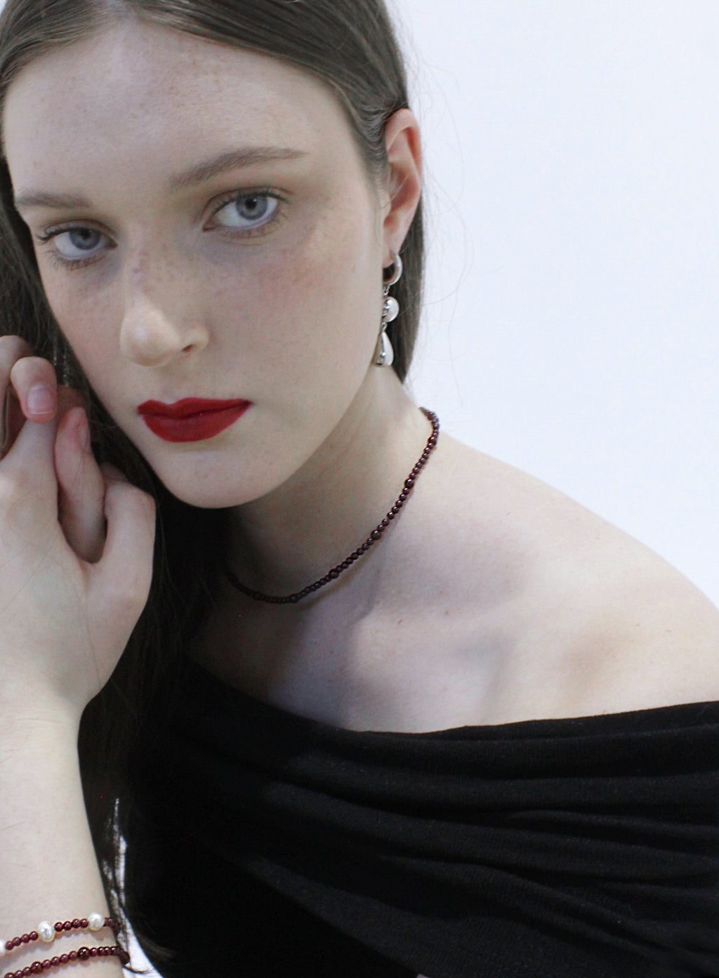 Baina Garnet Collar Necklace