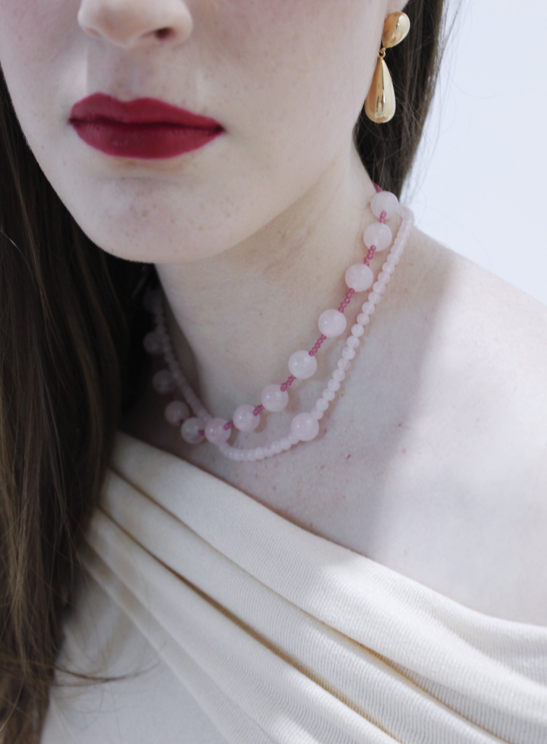 rose quartz beaded collar necklace
