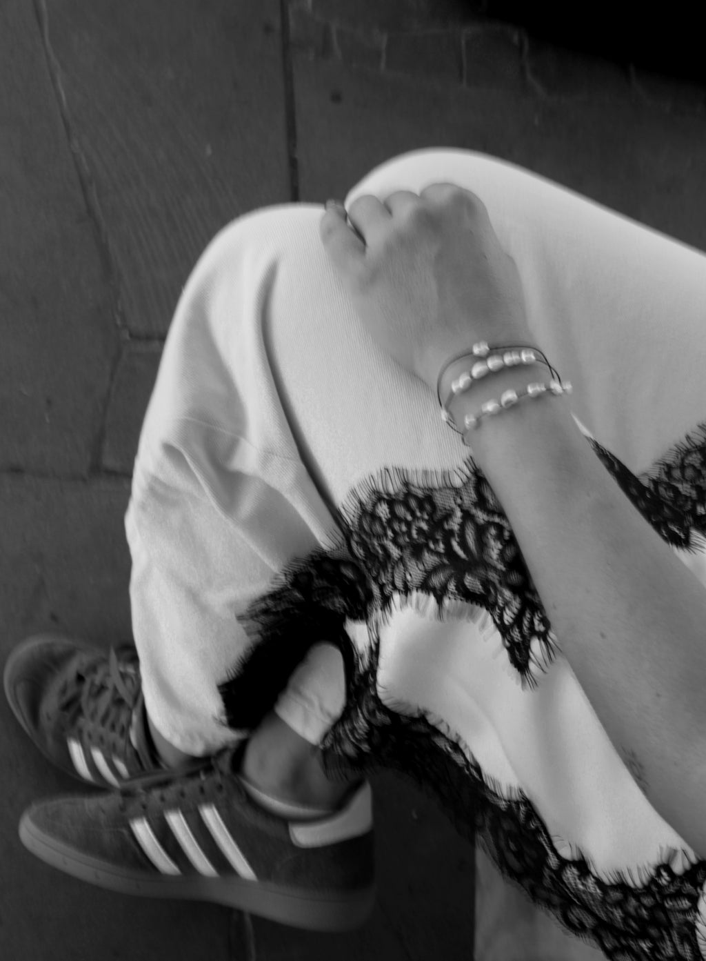 Baline Petite Pearls Nero Silk Cord Bracelet