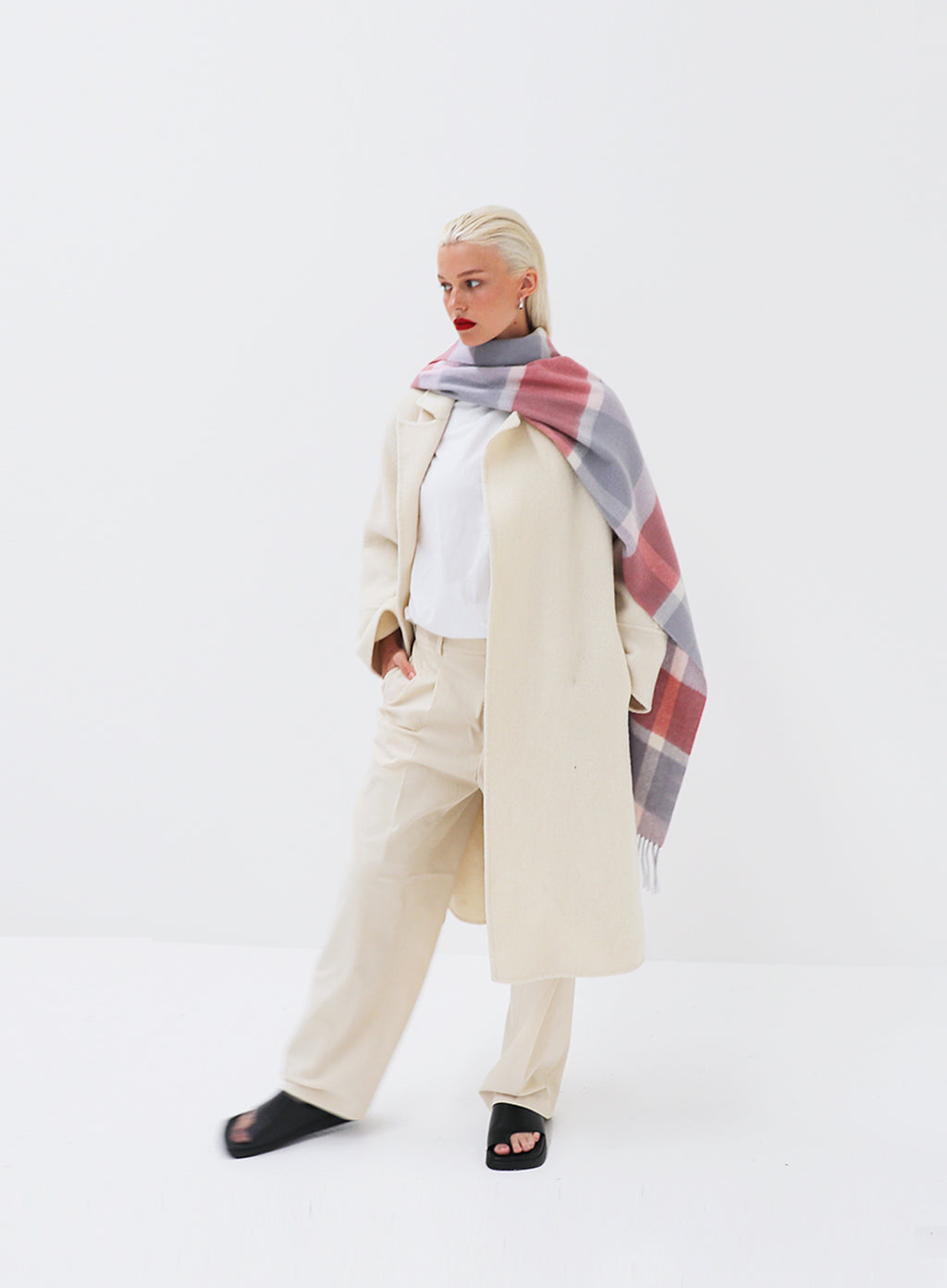 Pink Checked Fringed Wool Scarf