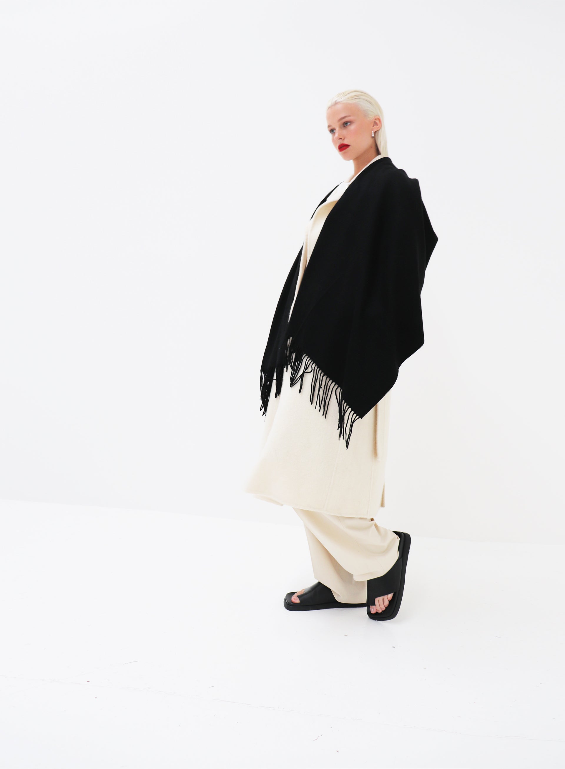 Black Fringed Wool Lambswool Scarf