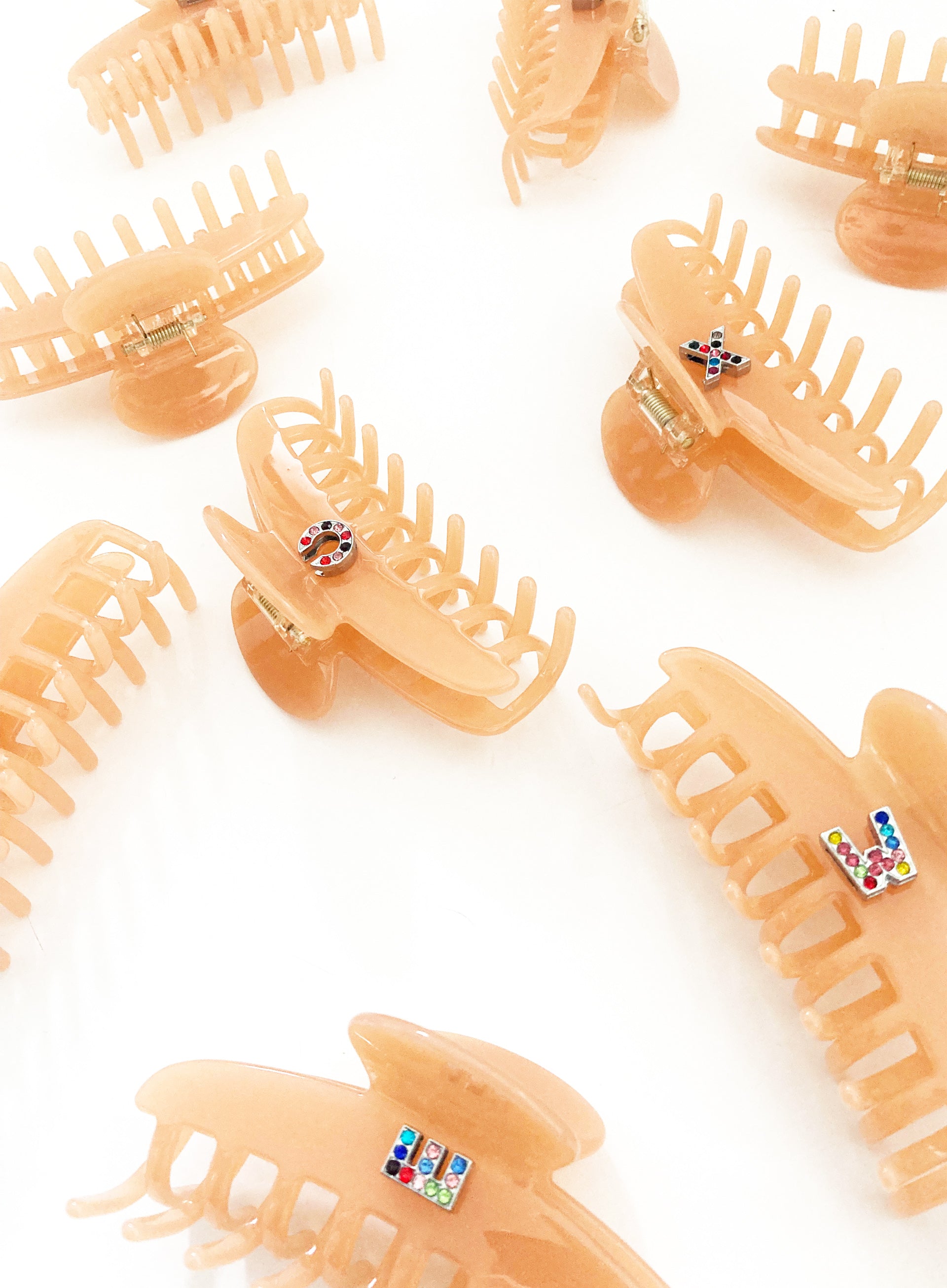 Initial Acetate Hairclaw Peach