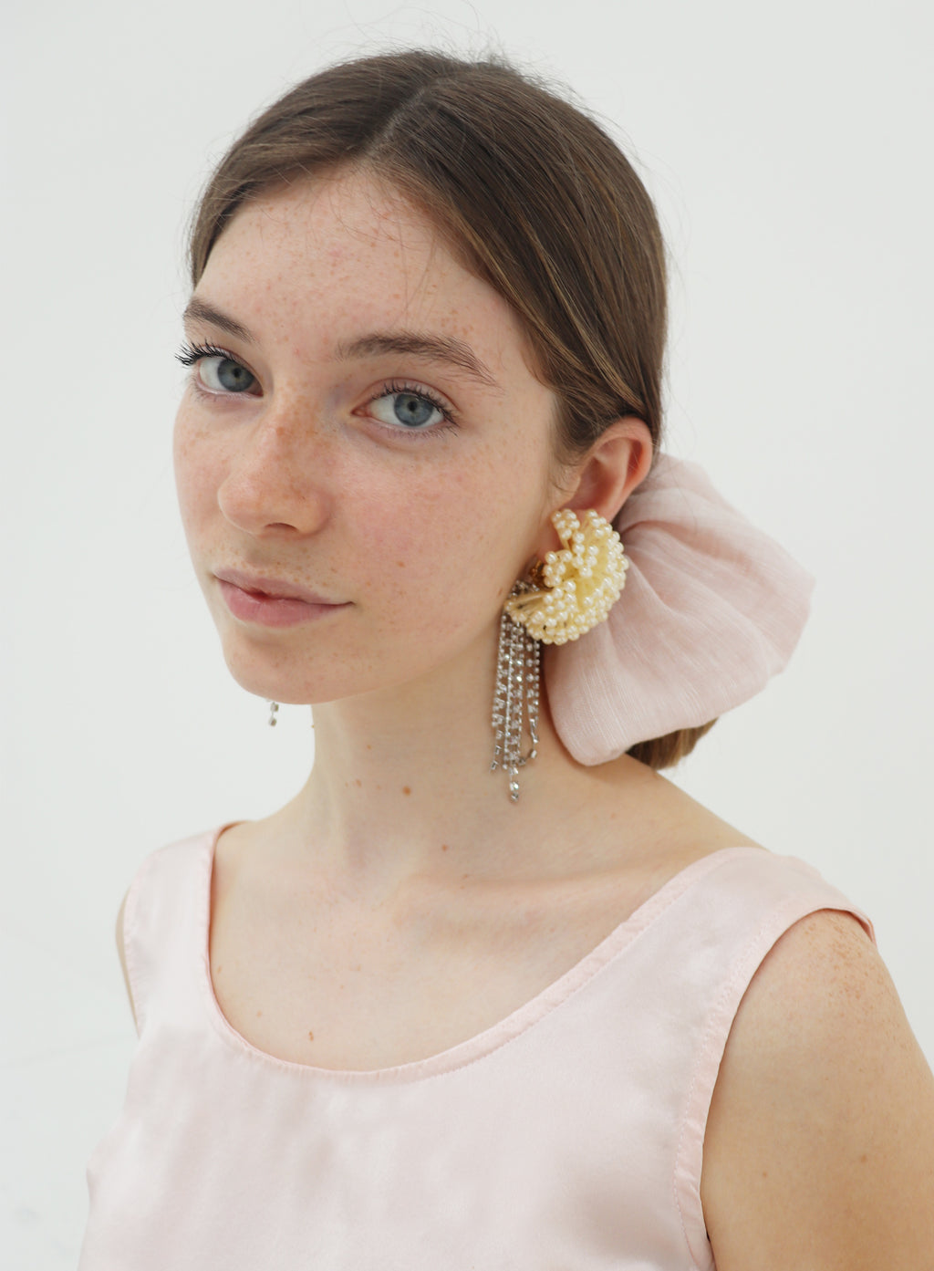 pink linen oversized scrunchie