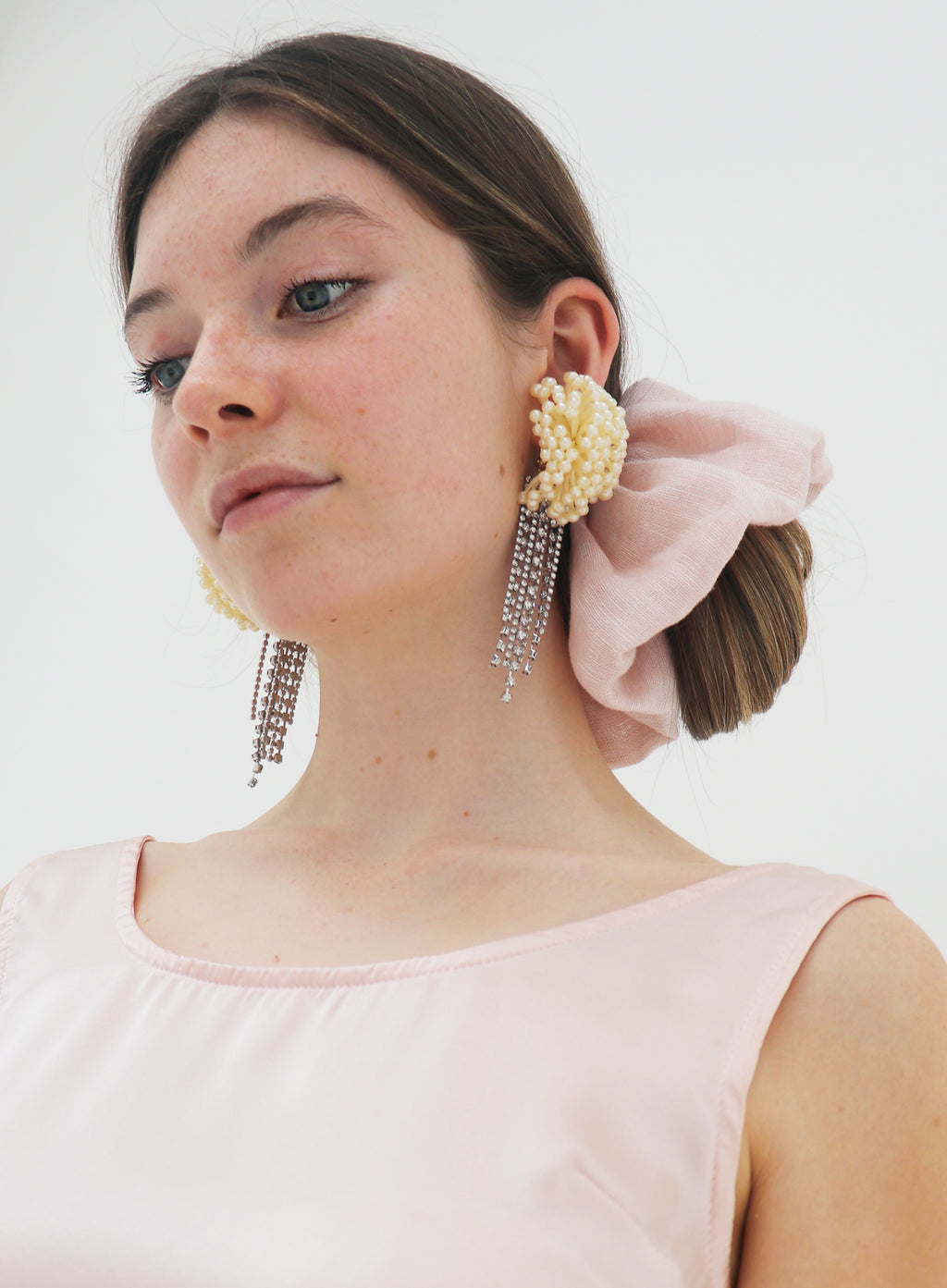 pink linen oversized scrunchie